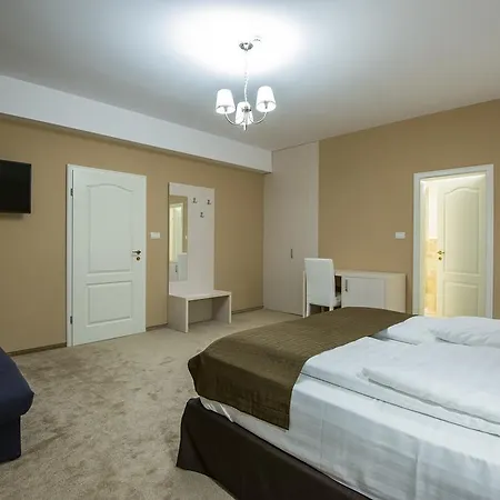 French Boutique Guest house Brasov